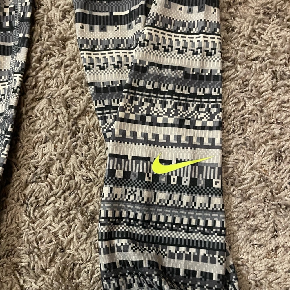Nike Pro Print Leggings - image 8